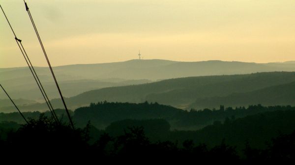 Blick auf den Hohe Rodskopf vom Standort oberhalb Geiß-Nidda