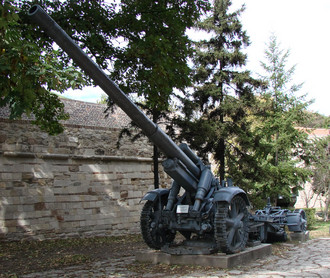 historic 18mm artillery