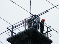Die Turmcrew, Simeon und Kevin, bei der Arbeit.