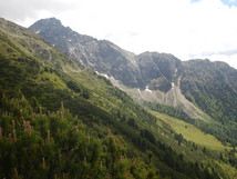 Blick auf die Achplatte (rechts) und den Acherkogel (links)