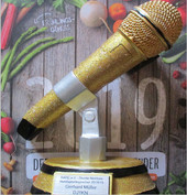 Goldenes Mikrofon des Distrikt Nordsee für 40 Jahre Rundspruch (2019)
