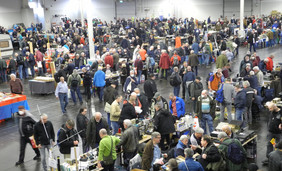 Amateurfunkmarkt Dortmund, hier in der Dortmunder Westfalenhalle 2023