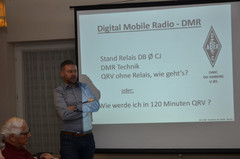 Bernie, DL5RDP weiht uns in die Geheimnisse des DMR ein