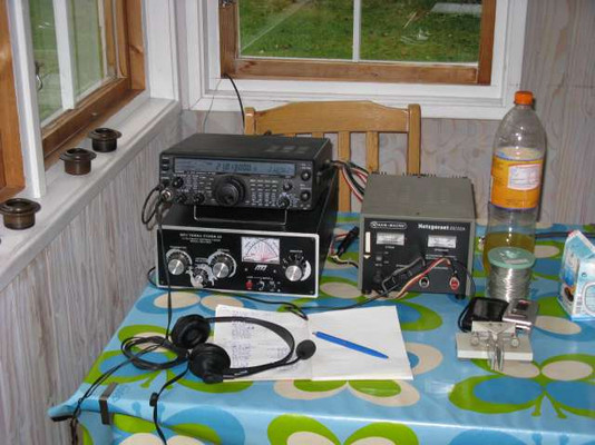 Bild DL6UAA OH0 Shack