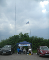 Station DL0VJ/p mit Stationszelt und Dipol-Antenne