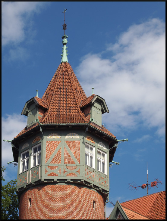 Lister Turm mit Antennenanlage